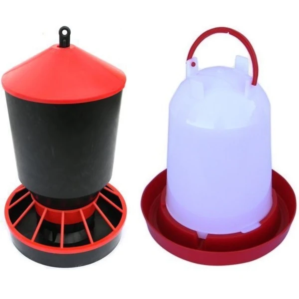 Zestaw dla drobiu: karmnik 10 kg + poidło 6 L ZdD-5 – praktyczne rozwiązanie