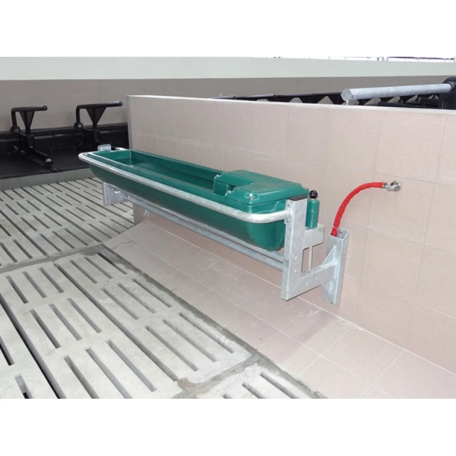 Poidło wylewne mocowane do ściany 120 l