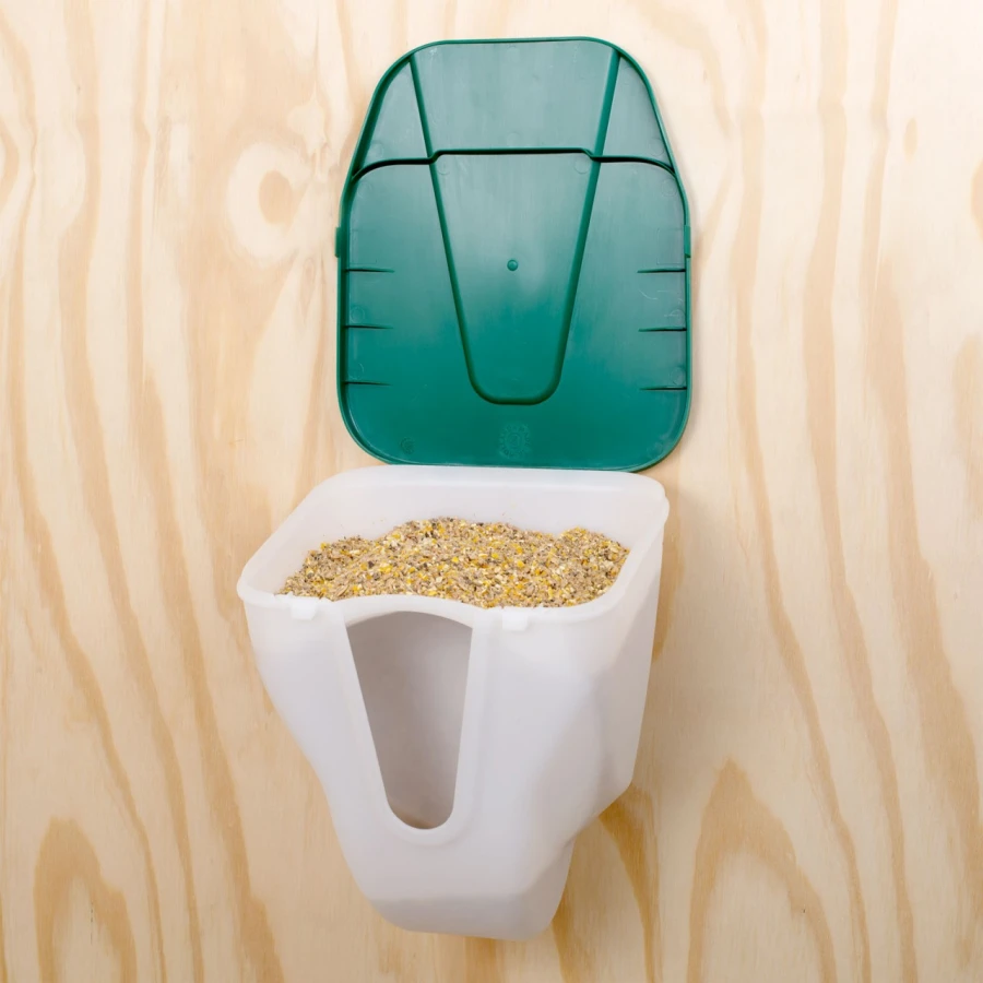 Karmnik dla drobiu 2,5 kg – montowany na ścianę