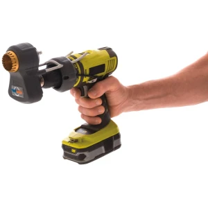 Trymer do włosów ogonów krów TailWell Titanium, do zamocowania na wkrętarce, Kerbl